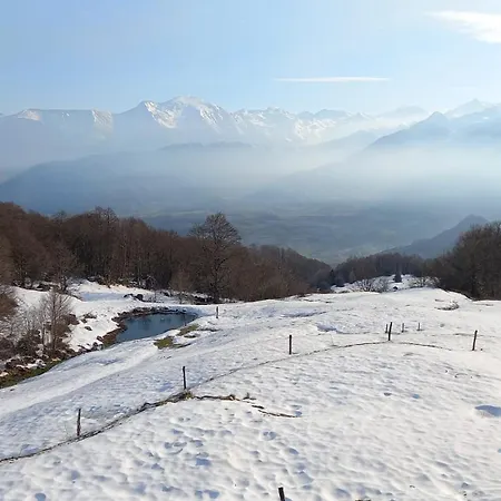 Hostel Refuge De L'aberouat Lescun
