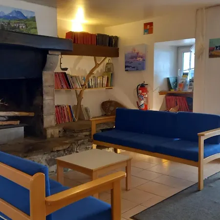 Refuge De L'aberouat *